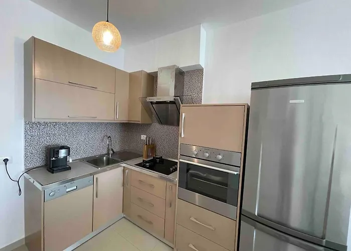 Seaview Escape Apartment